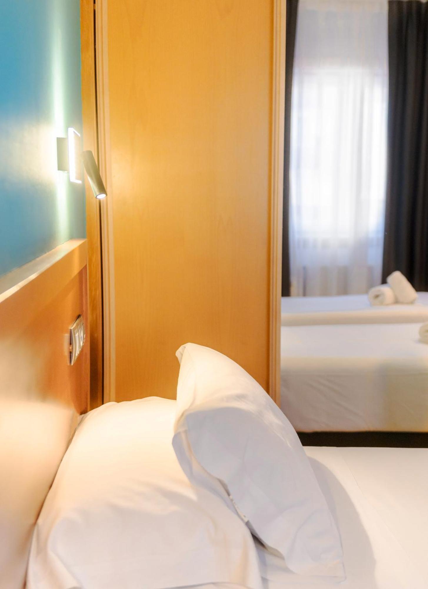 Hotel Playa Langosteira By Adelolo ฟินิสแตร์เร ภายนอก รูปภาพ