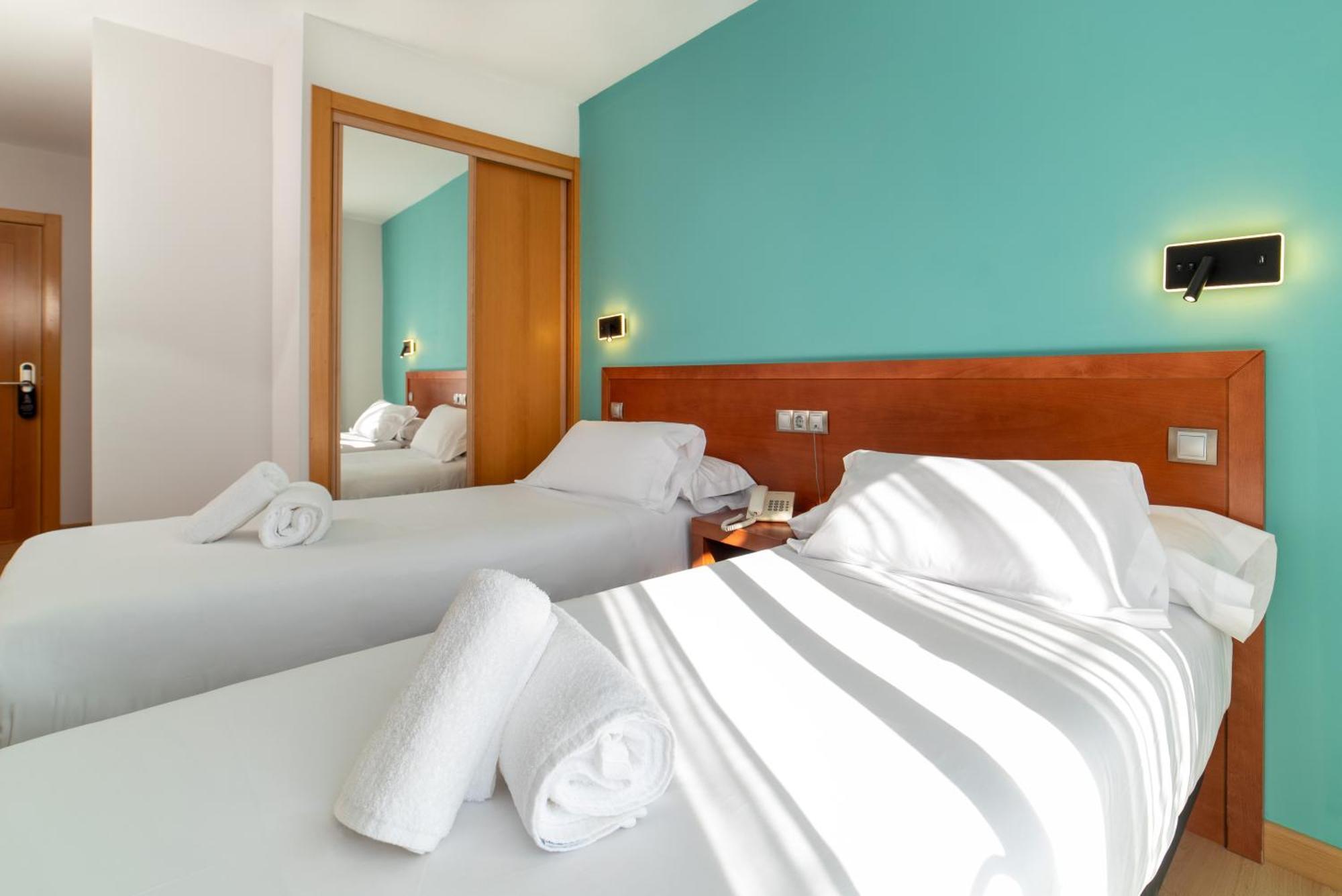 Hotel Playa Langosteira By Adelolo ฟินิสแตร์เร ภายนอก รูปภาพ